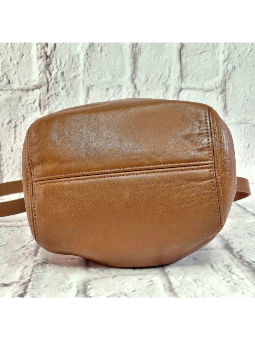Vintage Coach Soho Leather Belted Pouch Shoulder Bucket Bag Crossbody Purse - Picture 3 of 9